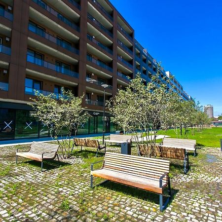 Luxury, Bright Studio With Parking And Balcony In Bratislava Center Exterior foto